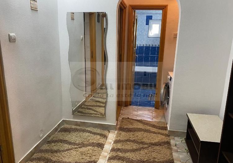 Apartament 2 camere decomandat, in Nicolina - Poză 4