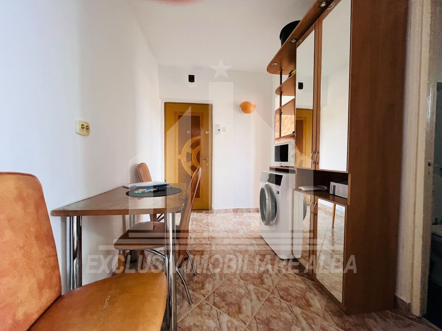 Apartament de vanzare 2 camere zona Centru - Poză 6