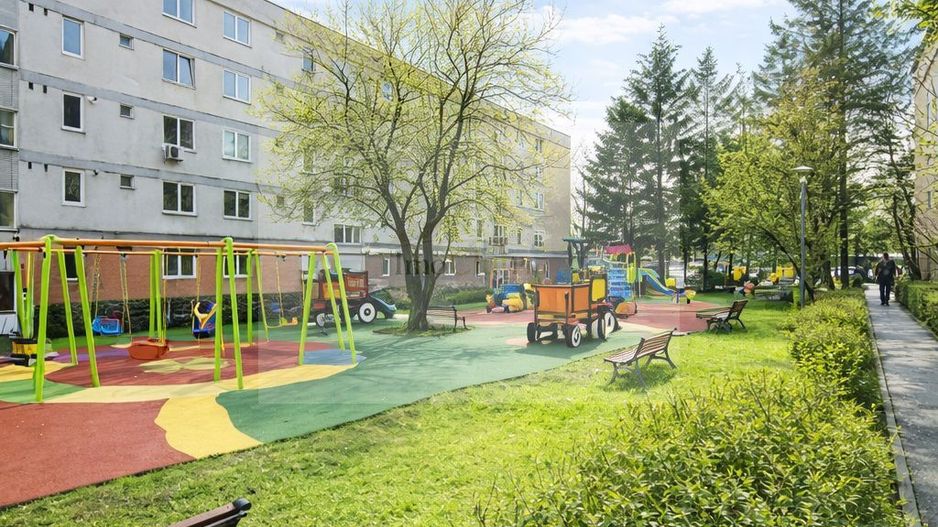 Vanzare apartament cu 3 camere decomandat in Gheorgheni- - Poză 7