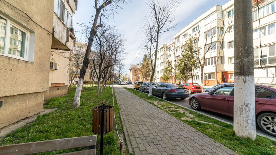 Apartament 2 camere Zona 300 Micălaca - Poză 2