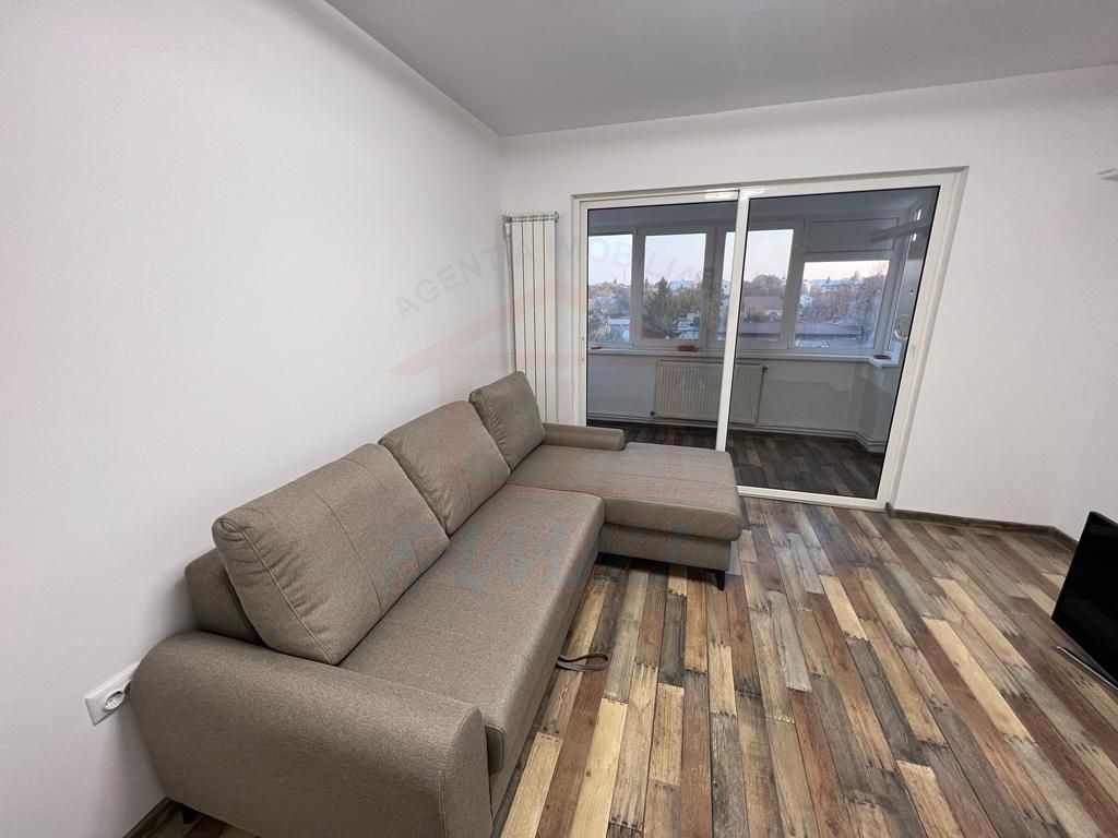 Inchiriem apartament cu 3 camere in centrul orasului, pret 500 euro - Poză 2