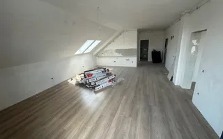 Apartment bloc nou cu lift si loc de parcare inclus - Poză 17