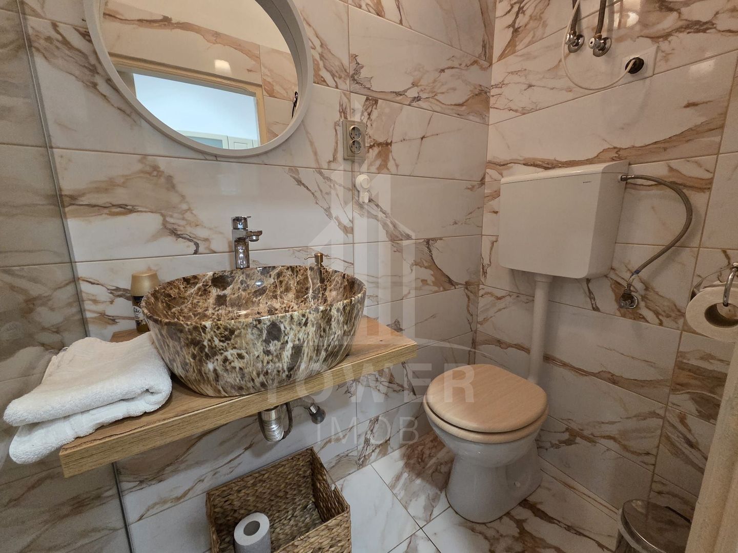 Garsonieră exclusivistă în Piața Mare cu vedere directă la Bradul de Crăciun - Poză 6