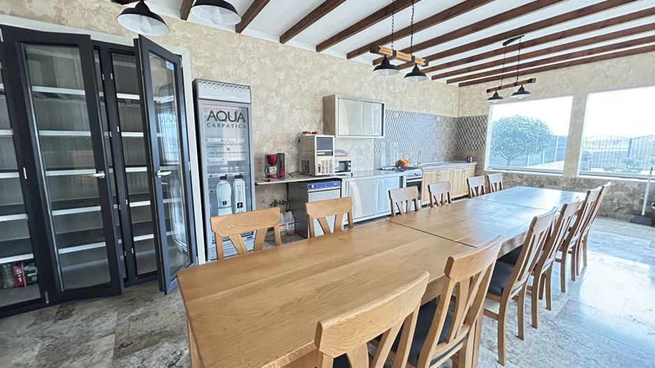 Pensiune Casa Eva Statiunea 2 Mai - 12 camere - teren 600 mp - Poză 12