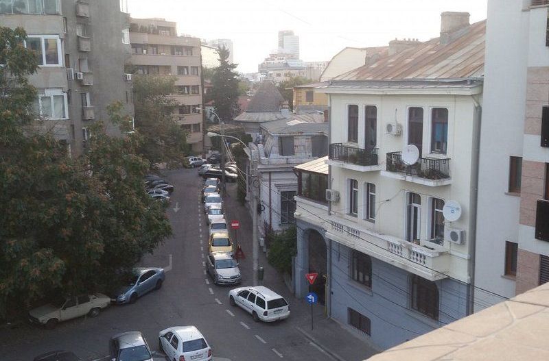 Apartament 3 camere in Romana, anexe, boxa - Poză 26