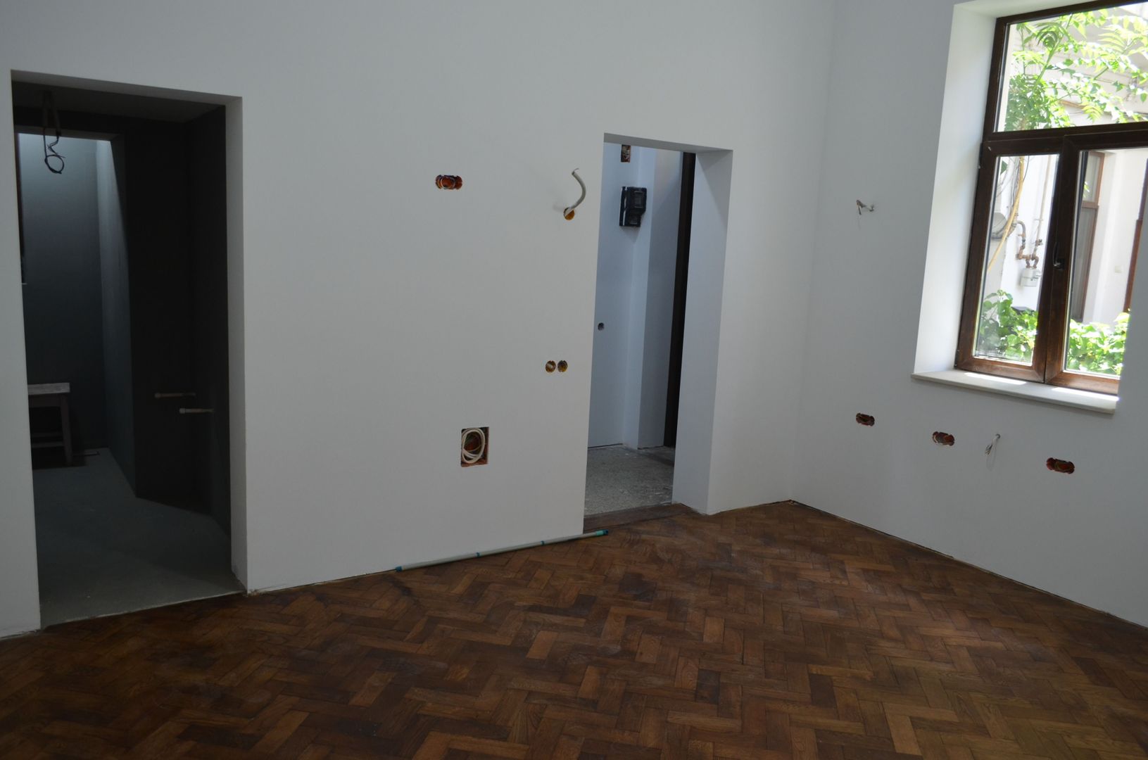 Apartament renovat in zona centrala - Poză 10