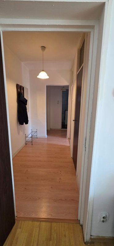 De inchiriat apartament cu 2 camere , Tineretului sector4 - Poză 3