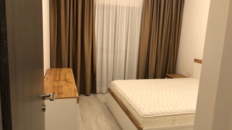 Apartament 2 camere Plaza Residence |Decomandat| Parcare inclusa - Poză 1