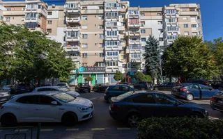 Apartament 2 camere, Casa Modei, bloc 1987 - Poză 26