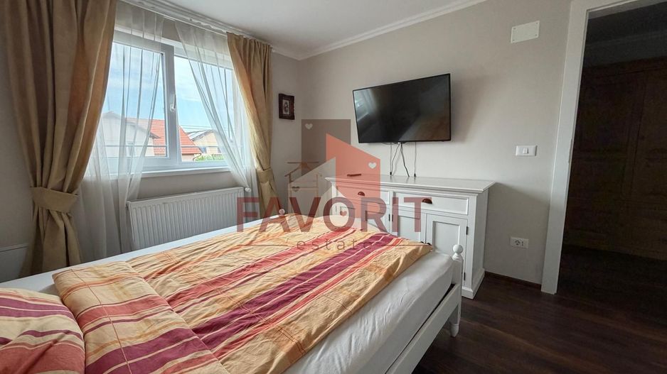 Duplex | 4 camere | Mobilat | Panouri solare | Asfalt | Utvin | - Poză 12