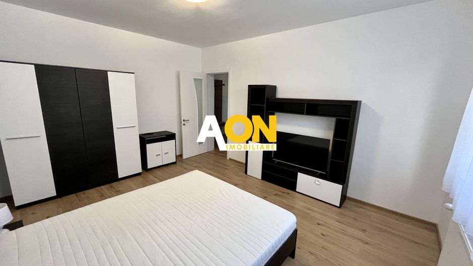 Apartament cu 2 Camere, Zona Centru - Poză 8