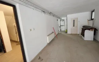 Casă individuală cu 6 camere și piscină în Alba Iulia, zona Cetate - Poză 17