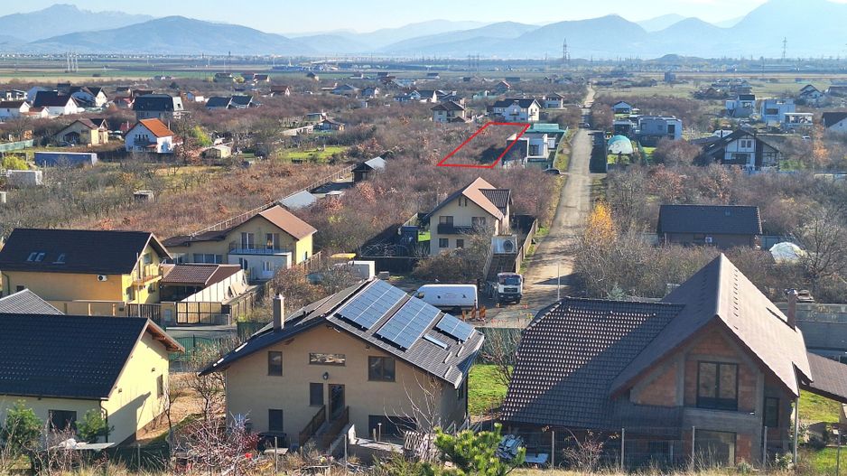 Teren intravilan Sanpetru livada PUZ 2564mp - Poză 1