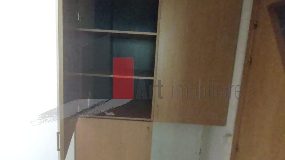 Vânzare apartament 4 camere decomandat Bd. Brâncoveanu - Izvorul Mureșului - Poză 12