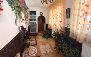 Casă tradițională cu 1800 mp teren  în Sohodol, Bran | Priveliște superba - Poză 17