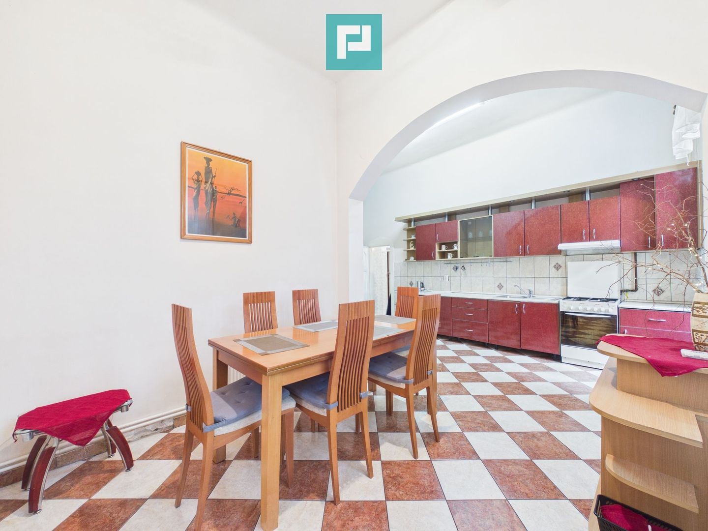 Apartament generos cu 3 camere – Zona Centrală - Poză 8