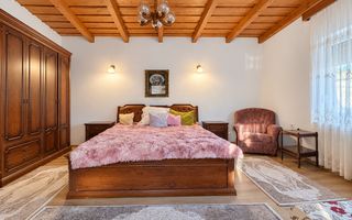 Casă pe parter, cu teren de 1.280 mp și foișor închis – Covăsânț, Arad - Poză 8