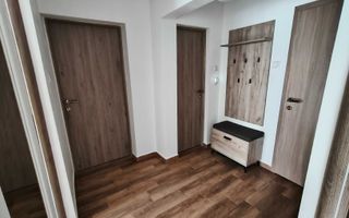 Apartament cu 2 camere, etaj intermediar, renovat - Poză 7