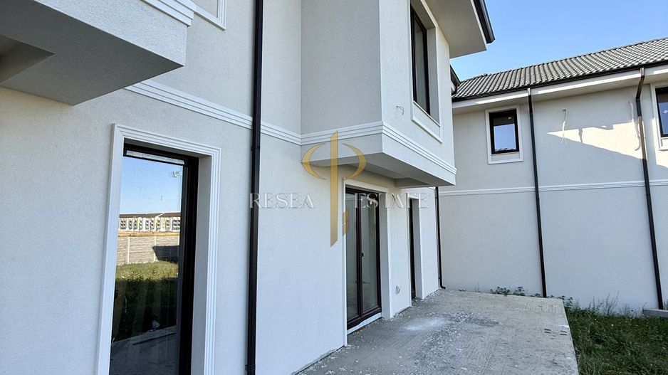 Casă înșiruită | 3 camere - 2 bai| Giroc - Poză 2