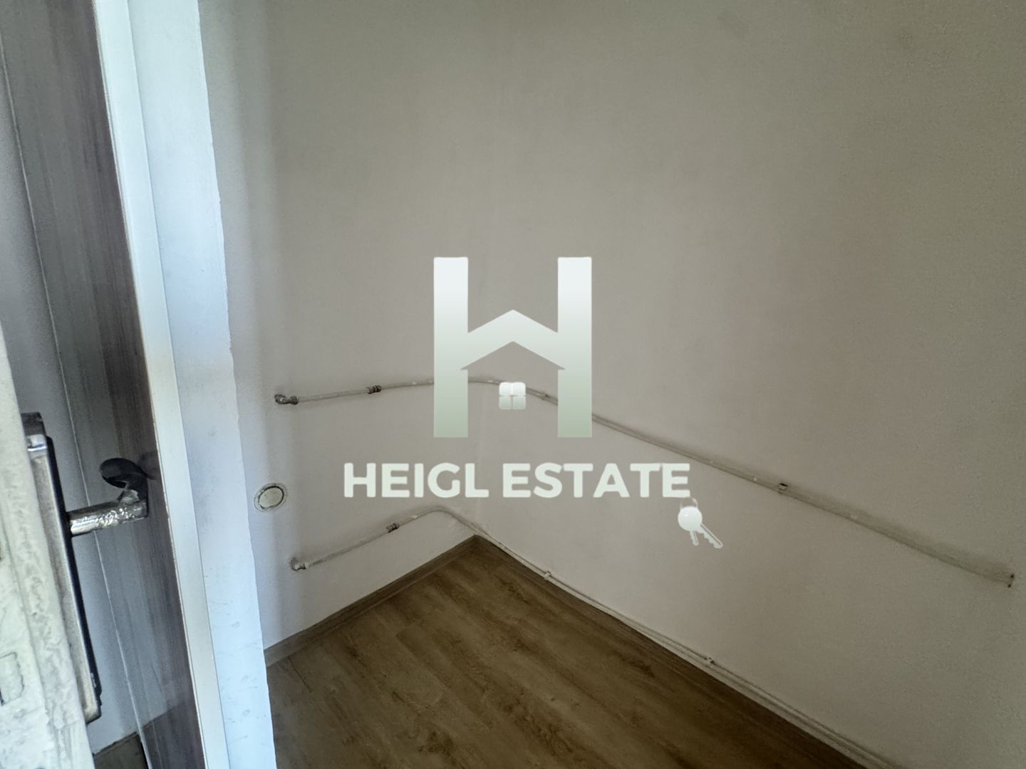 Apartament 2 camere, renovat  zona steaua - Poză 3