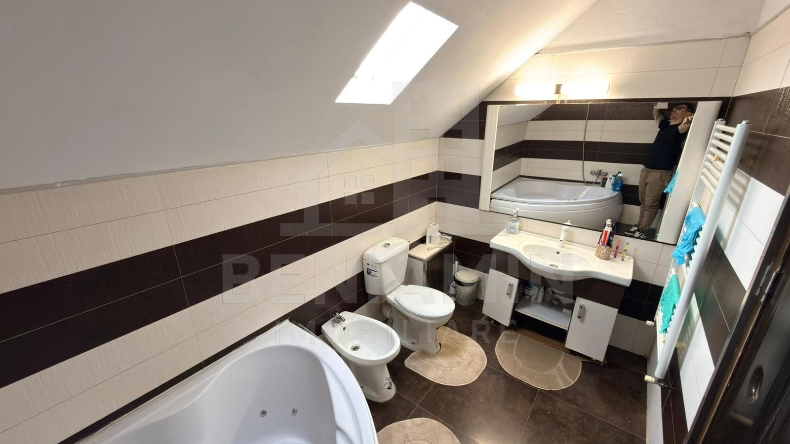 Vila-Isalnita-Structura solida-Terasa inchisa-Ideal investitie - Poză 8