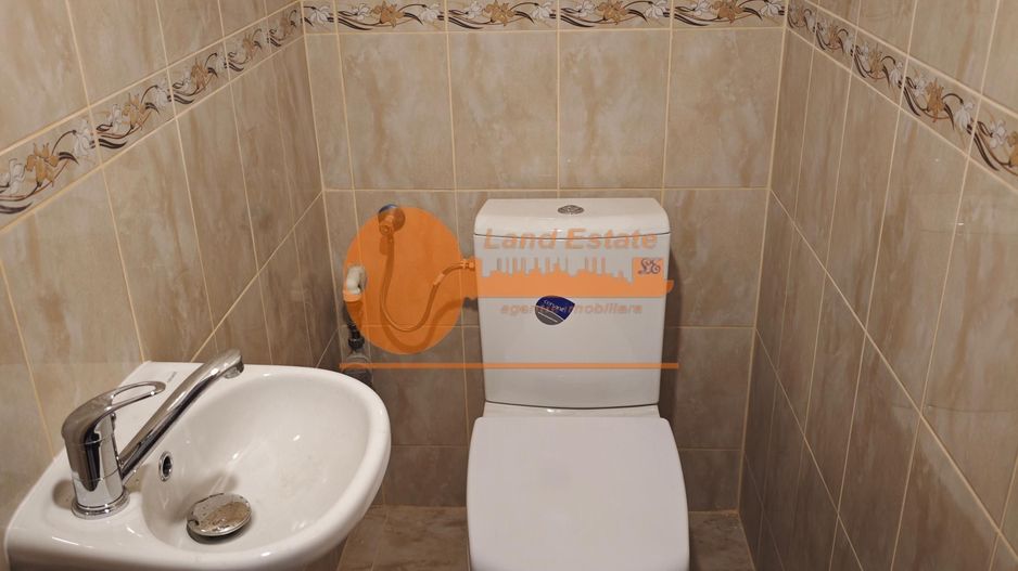 3 camere langa metrou Piata Romana - Poză 7