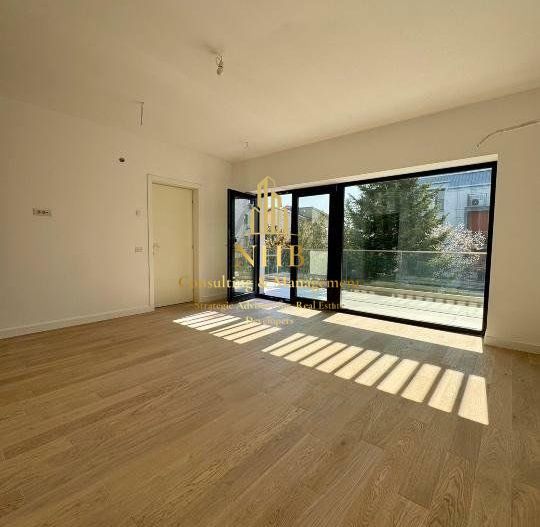 Vila de vanzare 8 camere , Zona Herestrau - Poză 7