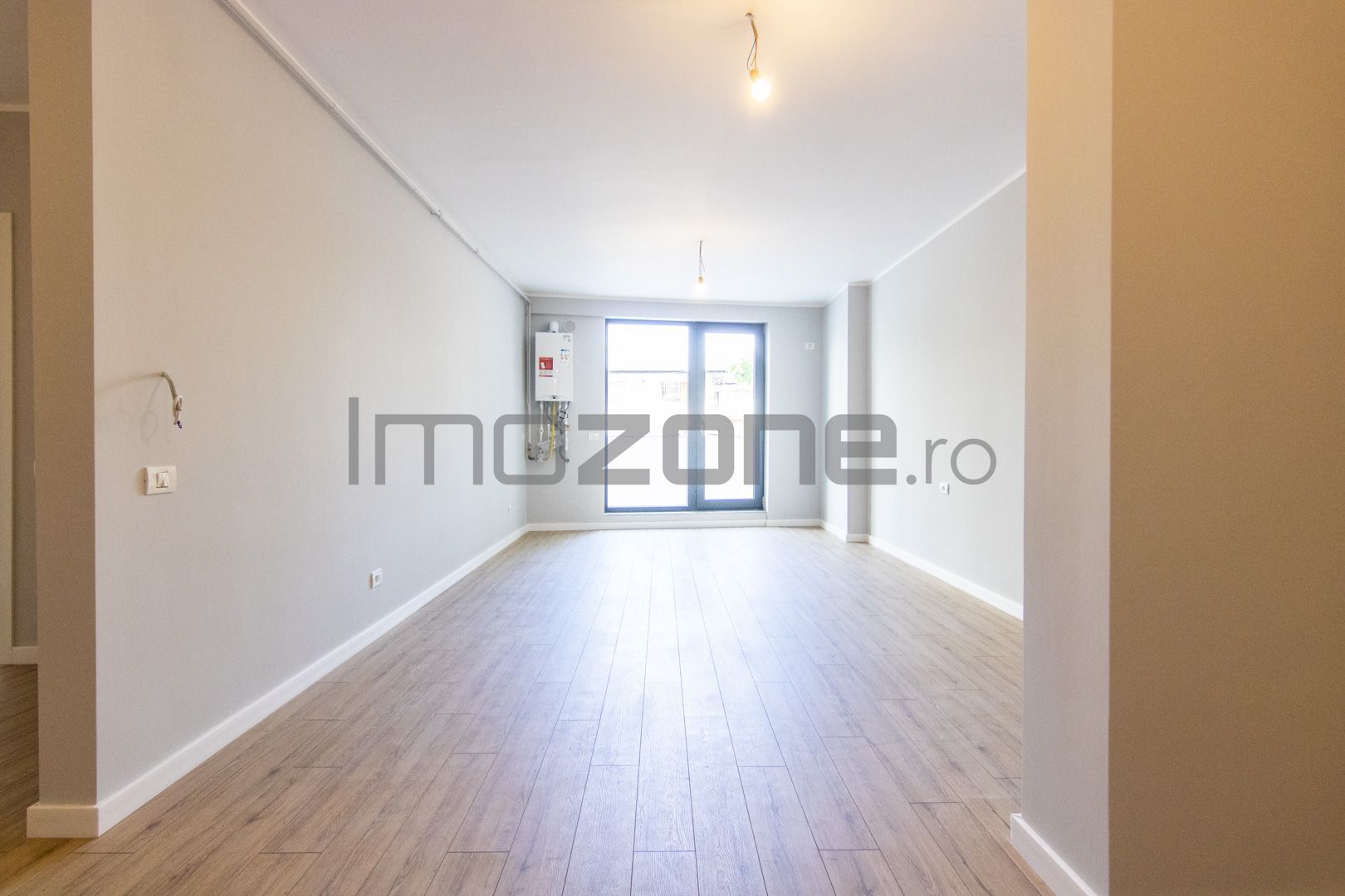 SPATIU COMERCIAL 100MP + 17 TERASA - 2 LOCURI DE PARCARE, BOXA INCLUSA 9MP - Poză 15