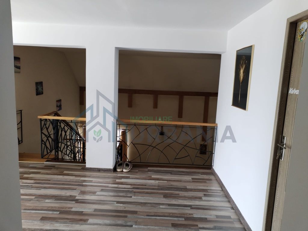 Casă cu etaj strada.Moara de Vănt - Poză 8