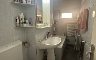 Dambovita | 2 Camere | Etaj Intermediar | Bloc Izolat - Poză 4