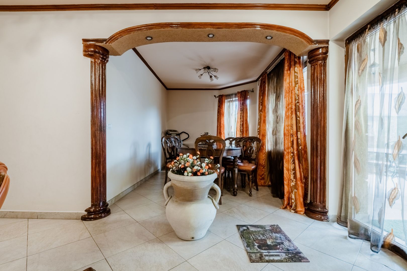 Vilă 6 camere în cartierul Alfa - Poză 3