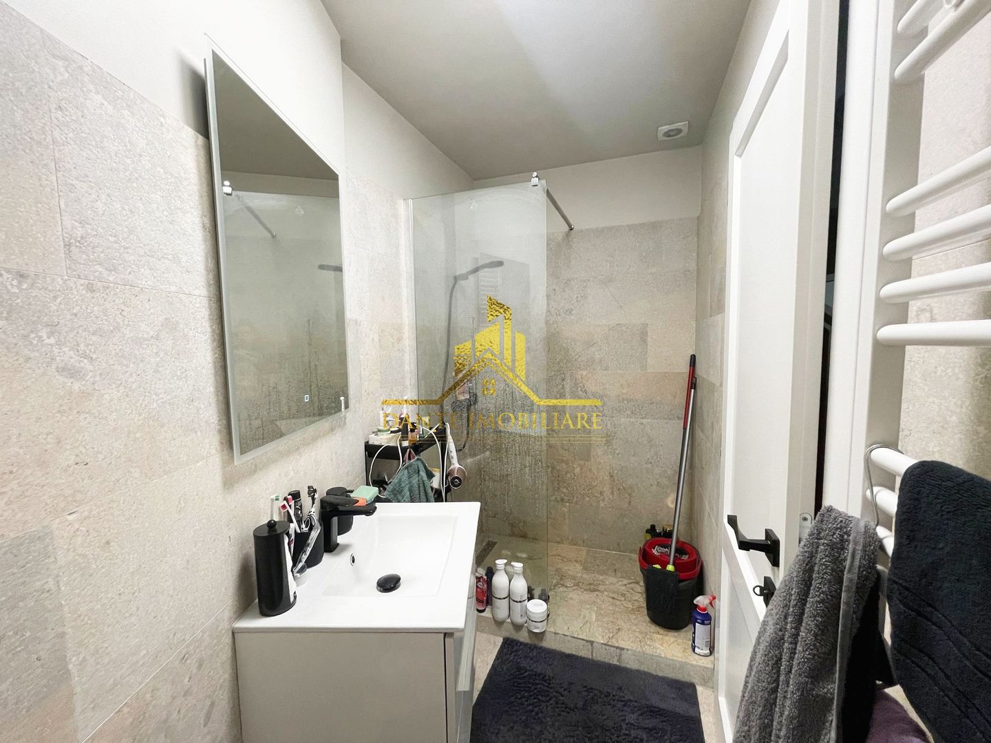 1 camera, decomandat, modern, bloc nou, parcare, Central, Horea - Poză 8