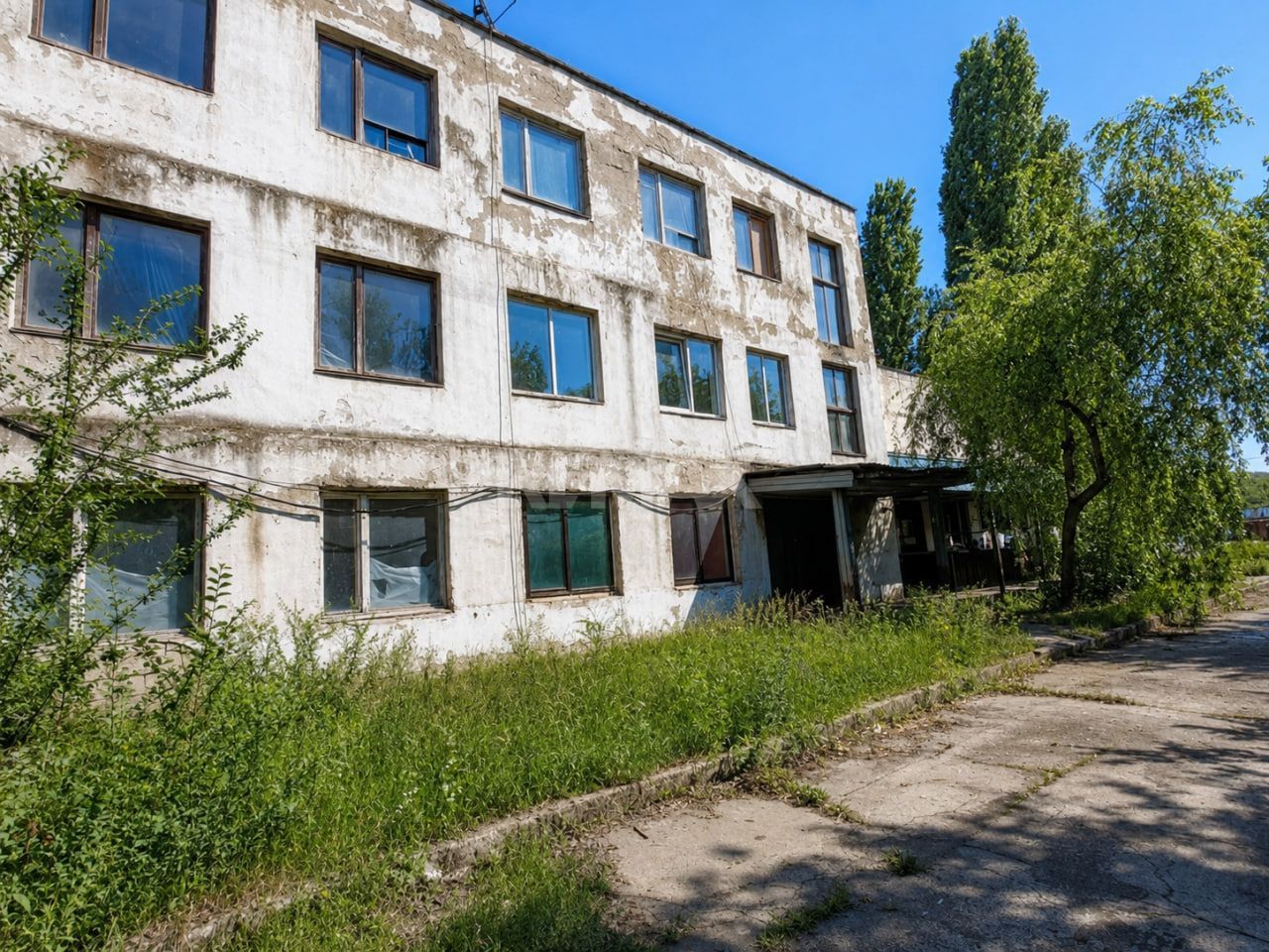 Oportunitate Rară de Investiție Industrială – 3,97 ha Teren + 14.673 m² Construcții în Zona Sîngera, Chișinău - Poză 18