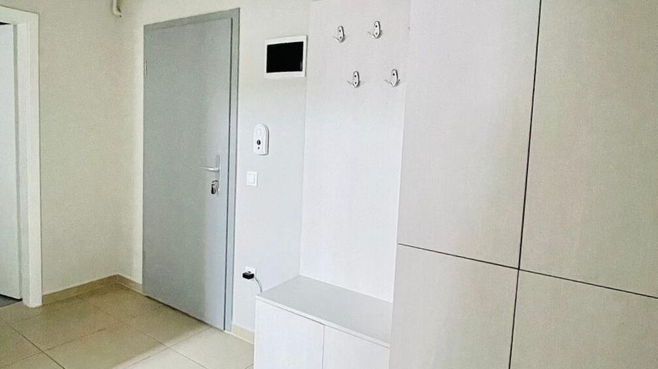 Închiriere apartament nou mobilat cu parcare si boxa et 2  Avantgarden 3 - Poză 7