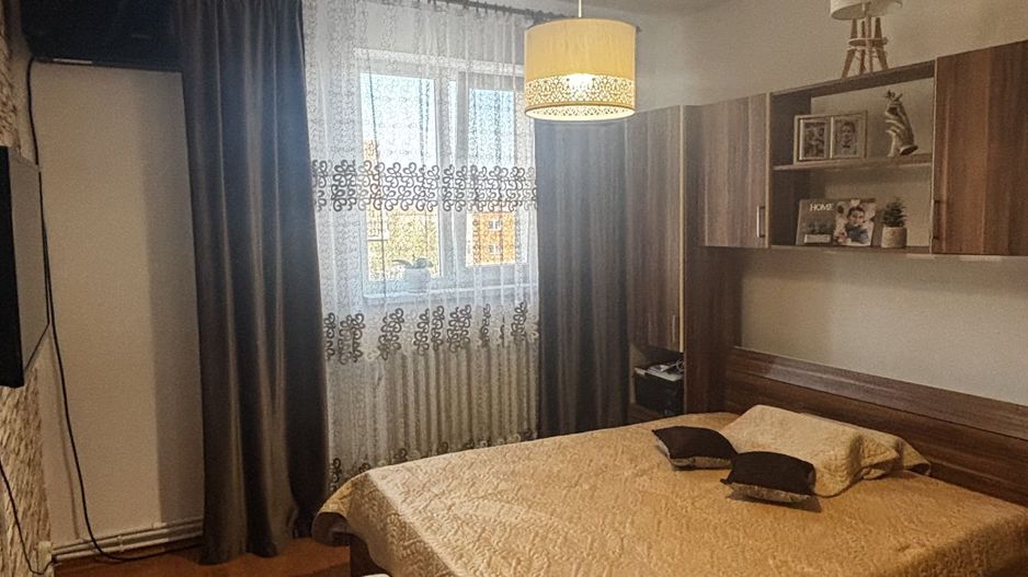 Apartament de vânzare in bulevardul Transilvaniei Alba Iulia - Poză 2