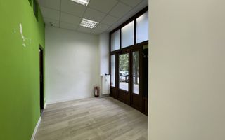 Spatiu servicii, birouri, Zona Modern. Comision 0 - Poză 2