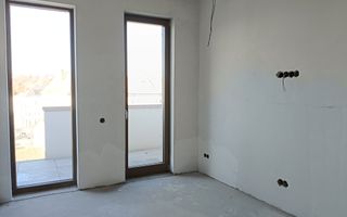 3 camere Clinicilor | terasa 30 mp| vedere spre Parcul Central | Comision 0% - Poză 10