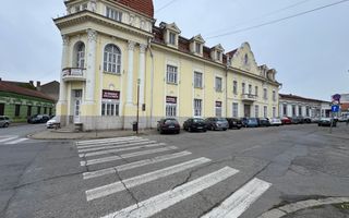 Spatiu la parter in zona Centrala fostul hotel Timisul - Poză 4