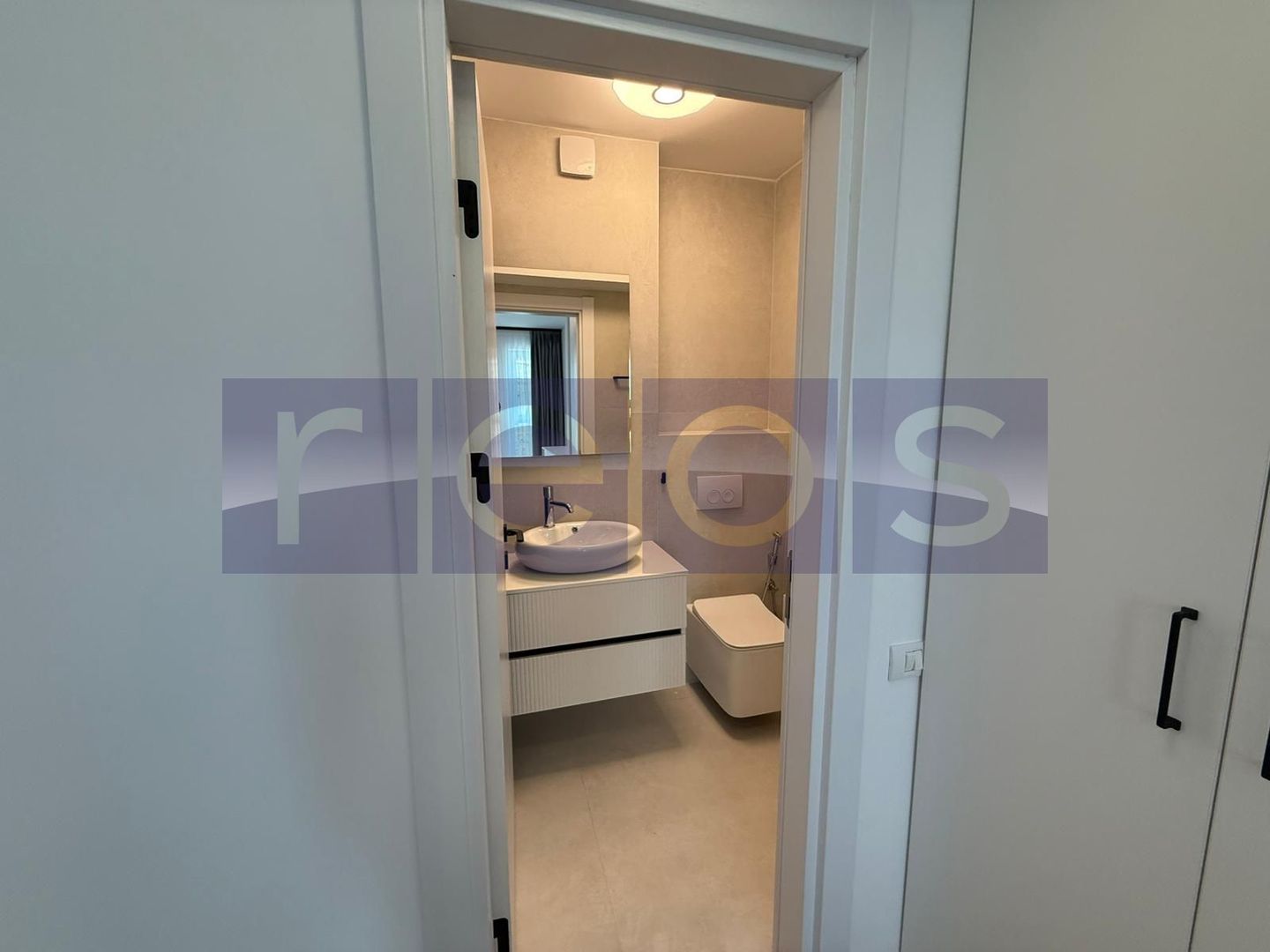 INCHIRIERE 3 CAMERE | LUX | MOBILAT SI UTILAT COMPLET | LOC PARCARE - Poză 32