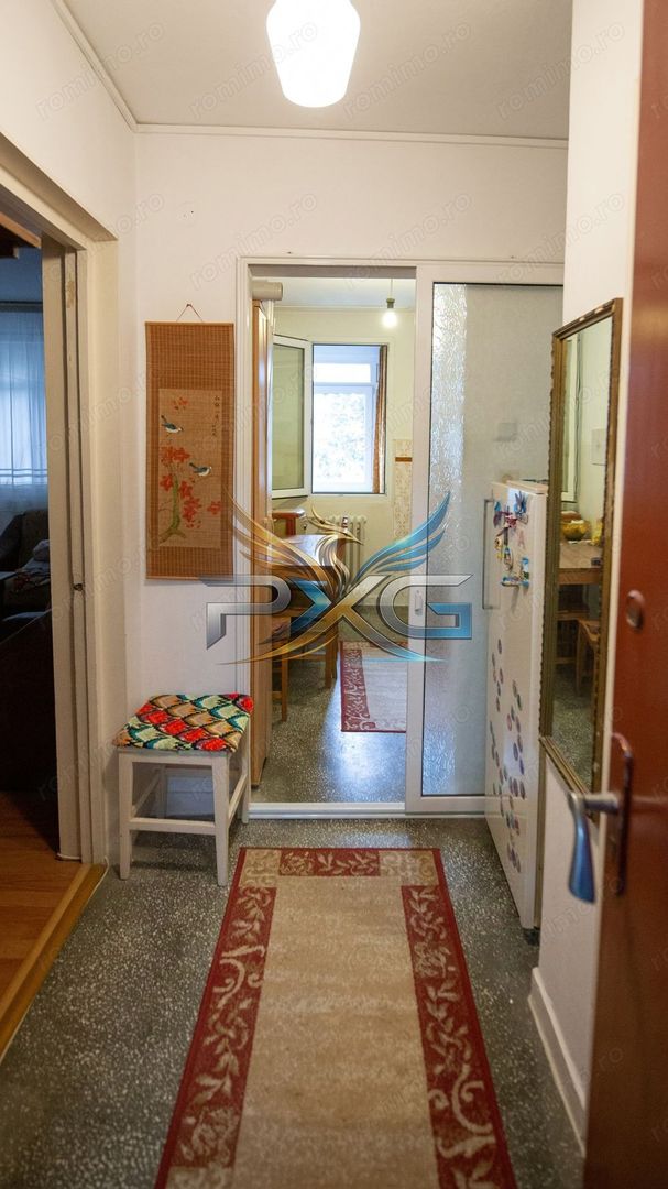 Apartament 2 camere, semidecomandat, Aleea Fizicienilor,Titan - Poză 2