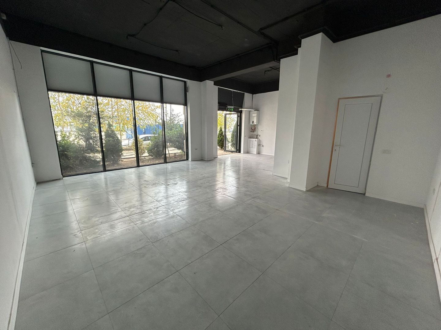 Spatiu Comercial 55mp Evogue Residence - Poză 3