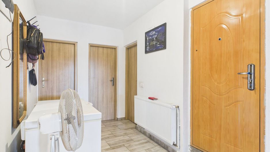 Casă individuală în Sânandrei - Poză 1