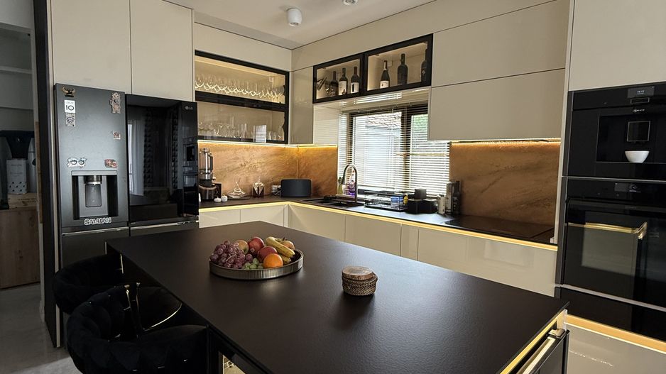 Casa de vânzare PREMIUM in Selimbar - Poză 5