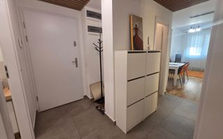 Apartament cochet cu terasa generoasa, 2 camere, in zona Parcul Carol - Poză 9