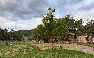Teren cu autorizație , proiect și utilități trase, priveliște Bran Tohanita - Poză 4