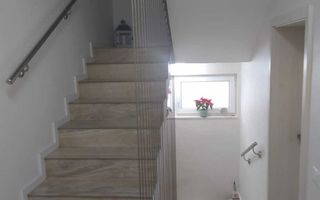 Casa premium în Cartier Europa, curte privată și terase superbe - Poză 1
