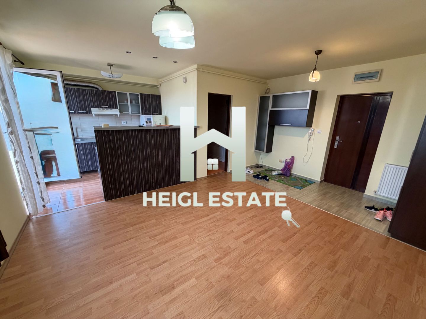 Apartament cu 2 camere tip penthouse in Giroc - Poză 5