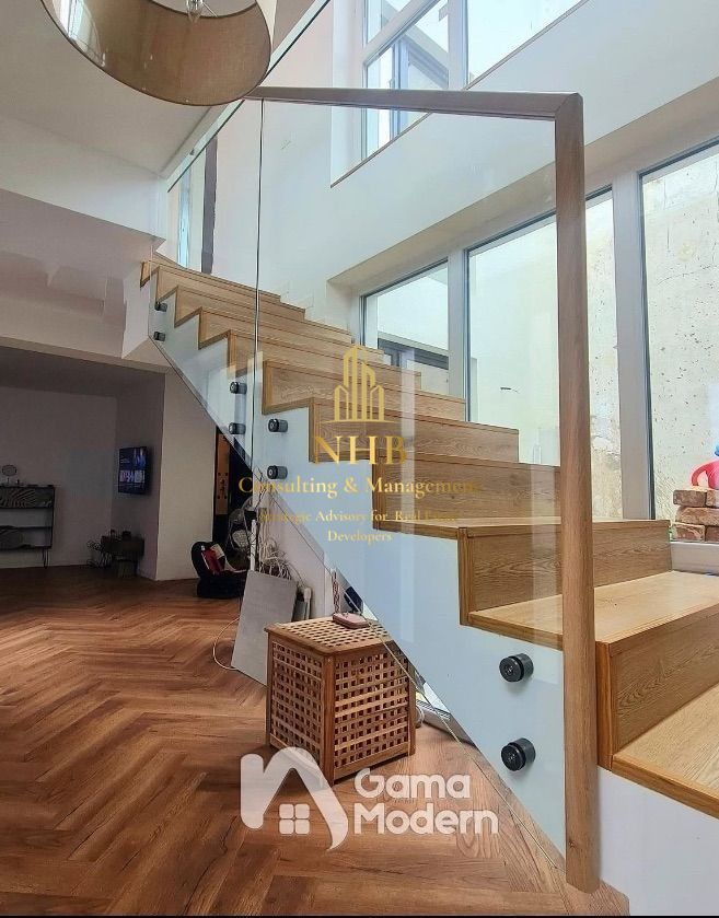 Vila de inchiriat - Polonă - PARCARE - Poză 3