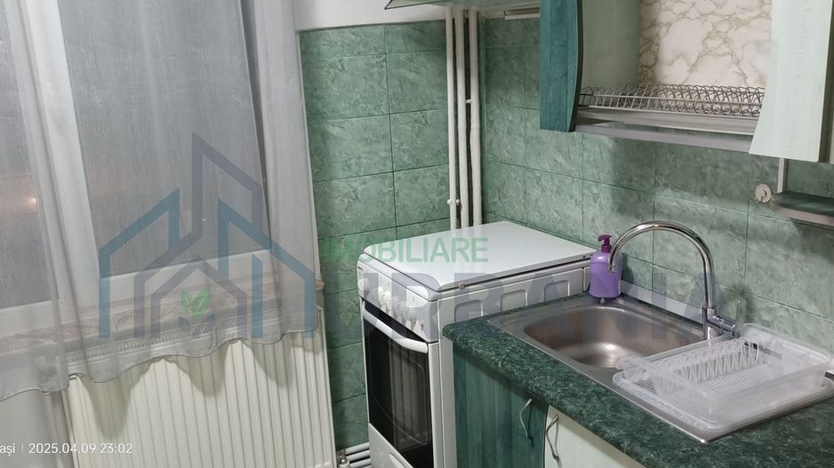 Apartament 1 cameră decomandat, zona Nicolina - Poză 4