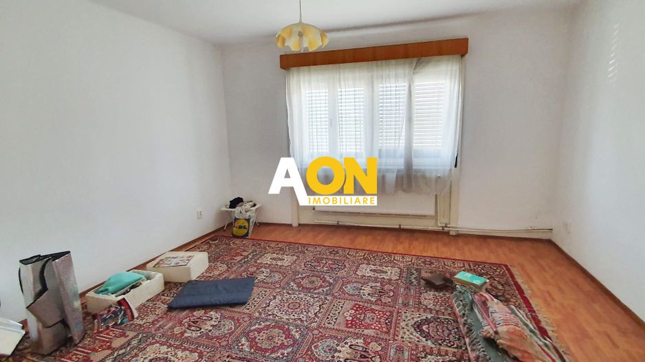 Casa cu 3 camere, 600 mp teren, deschidere la doua strazi, Centru - Poză 6